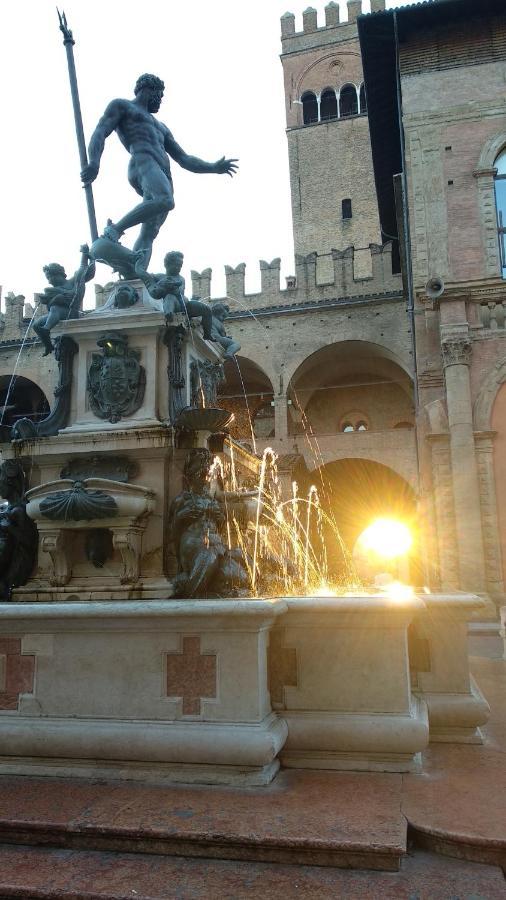 Homeinbo Bologna Bagian luar foto