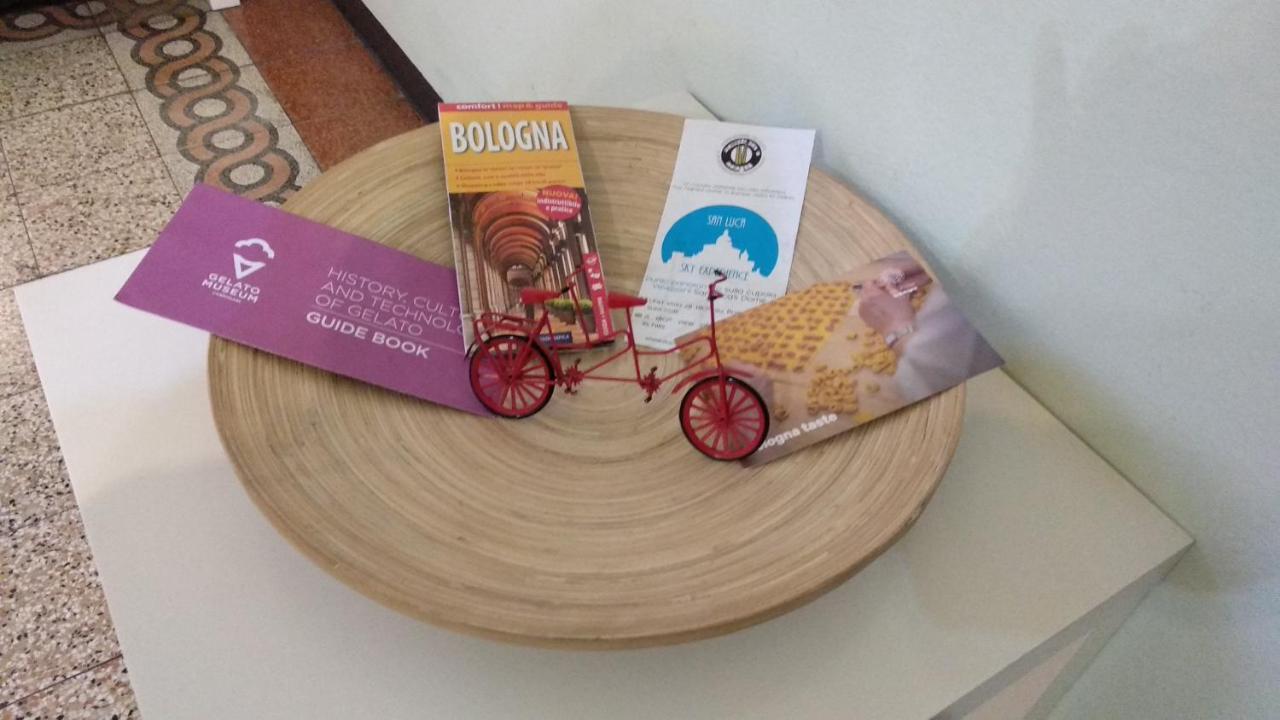 Homeinbo Bologna Bagian luar foto