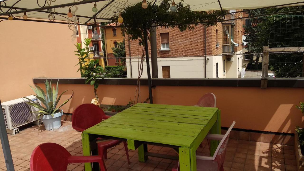 Homeinbo Bologna Bagian luar foto