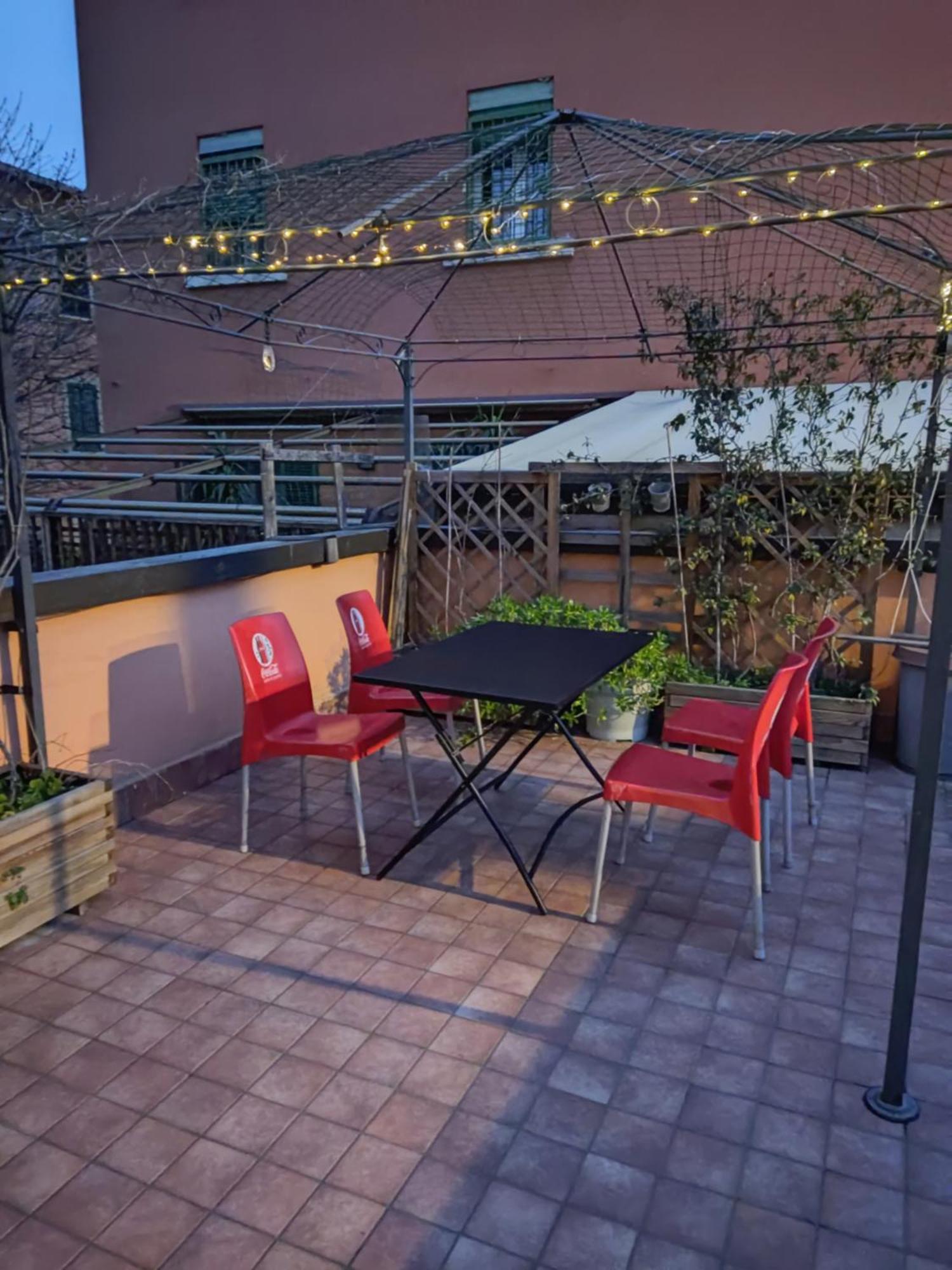Homeinbo Bologna Bagian luar foto